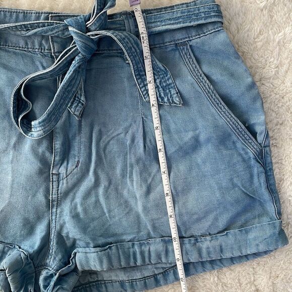 Abercrombie And Fitch High Waisted Jean Shorts With Tie Size 27 - Picture 6 of 7